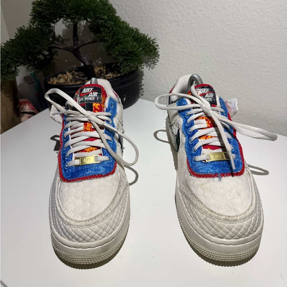 Nike air force Red and White Athletic Shoes - Picture 3 of 7